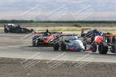 media/Jun-01-2024-CalClub SCCA (Sat) [[0aa0dc4a91]]/Group 6/Race/